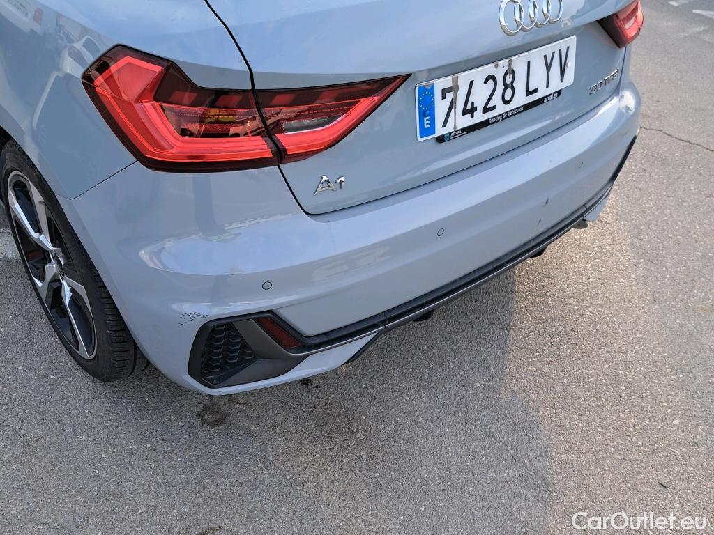  Audi  A1 Sportback AUDI A1 / 2018 / 5P / berlina con portón Sportback Adrenalin 30 TFSI 81kW S tron(SP) #13