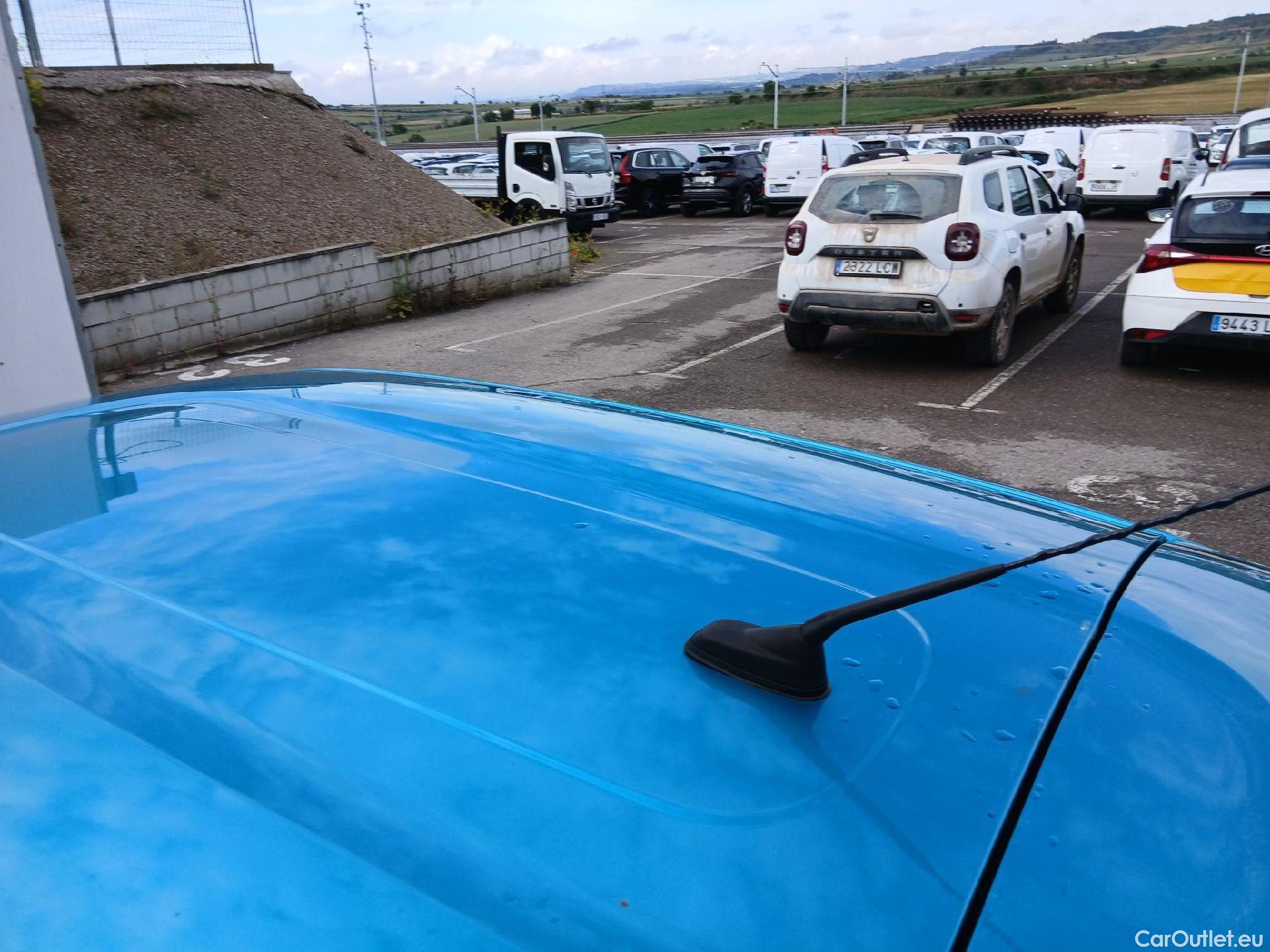  Citroen  C3  Feel Pack 1.5 BlueHDi 100CV MT6 E6d #10