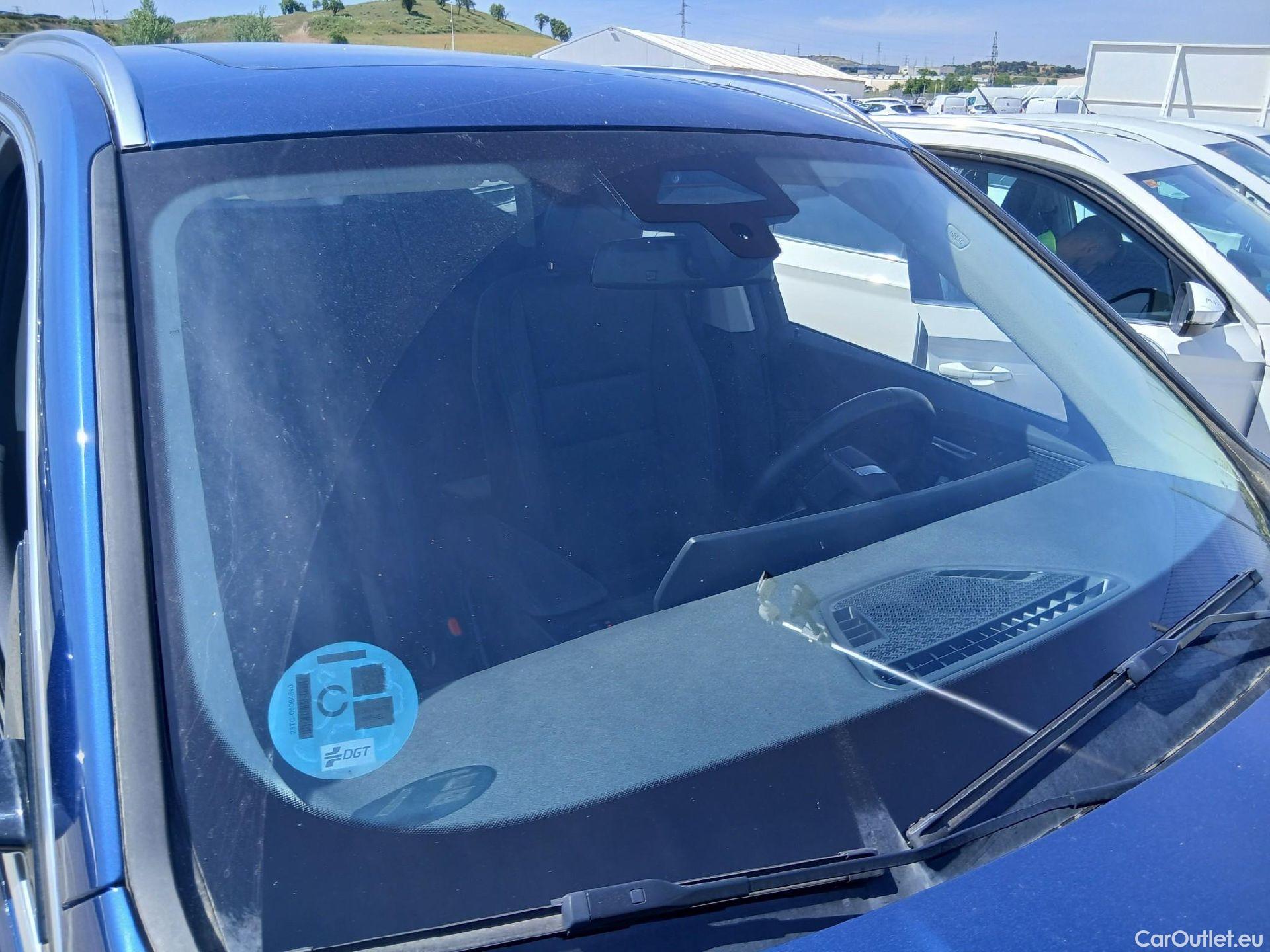  Bmw  X1 BMW  / 2022 / 5P / todoterreno sDrive18d #4