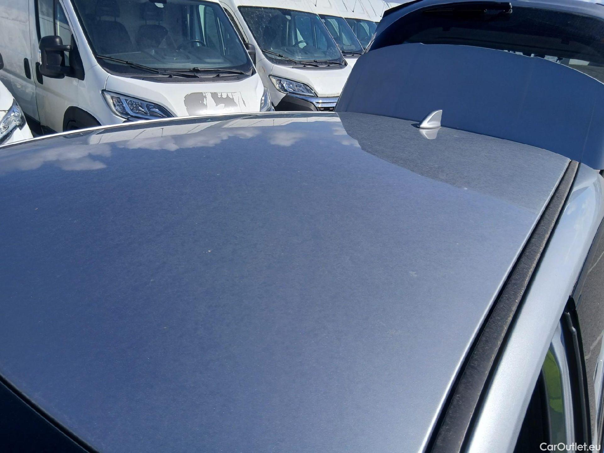  Nissan  Qashqai NISSAN  / 2021 / 5P / todoterreno DIG-T 103kW (140CV) mHEV 4x2 Acenta #28