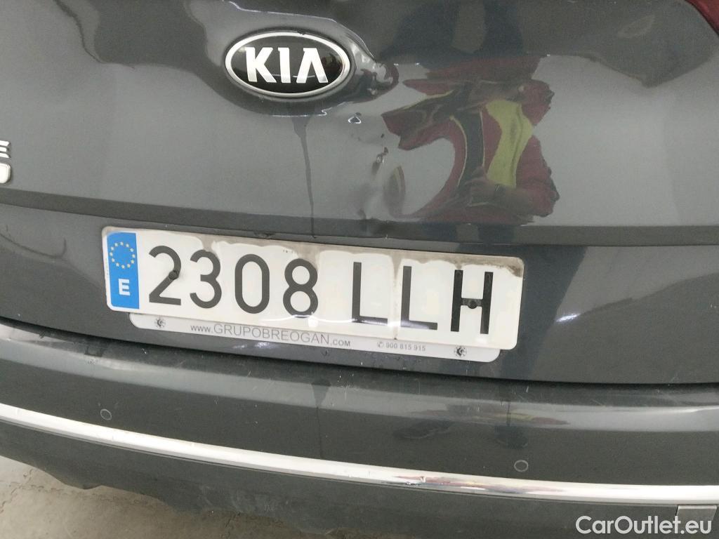  KIA  Sportage KIA  1.6MHEV Drive 100kW(136CV) 4x2(Crist Tintados)(CX) #67