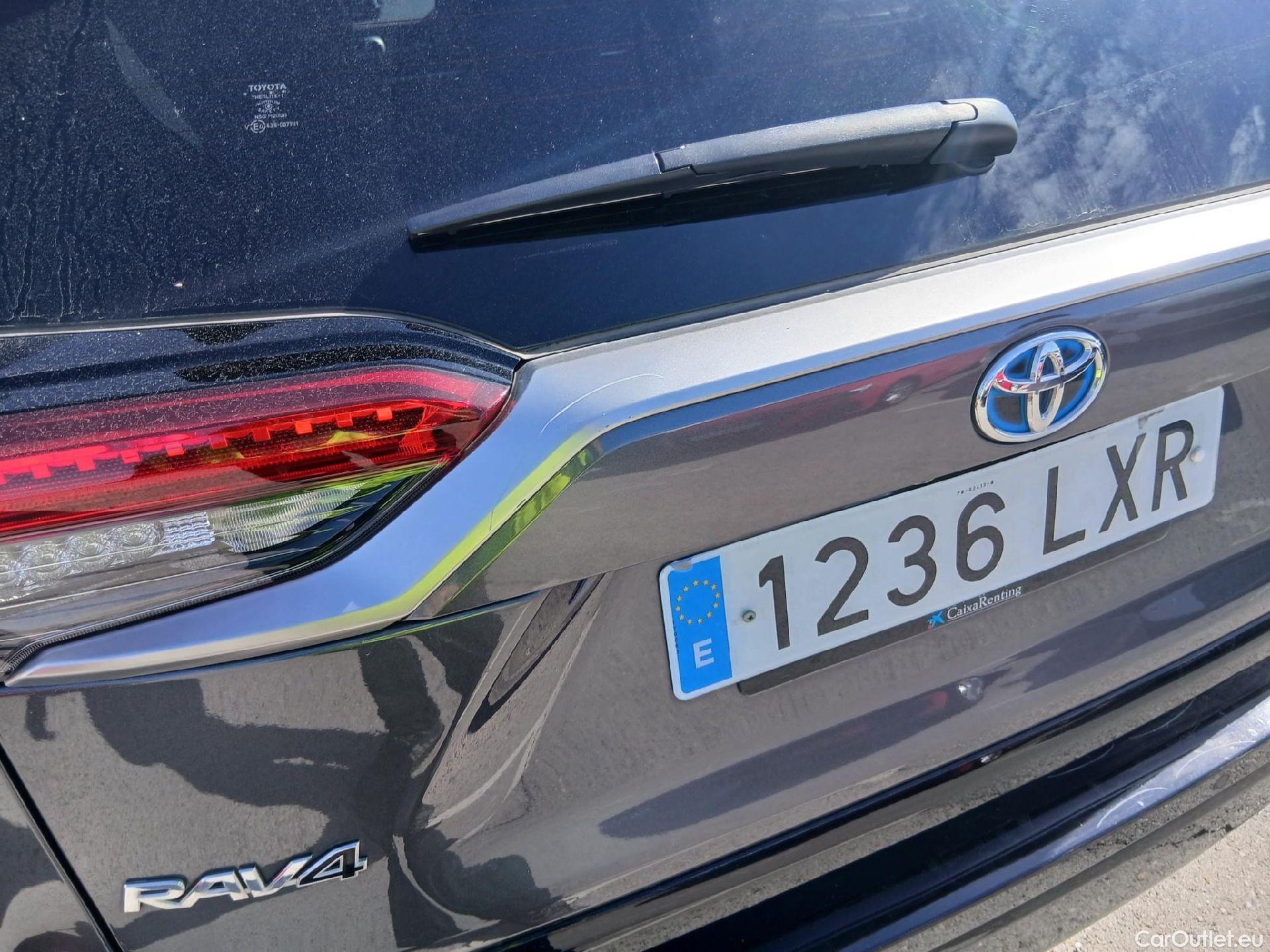  Toyota  RAV4 TOYOTA   2.5l PLUG-IN e-CVT Style Plus 306 CV #21