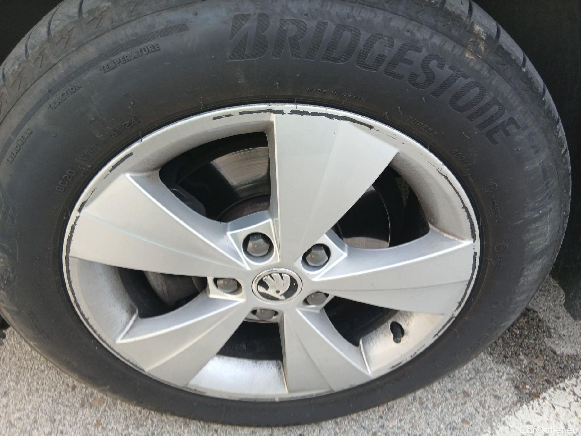  Skoda  Octavia SKODA  2.0 TDI 150 CV DSG Ambition #16