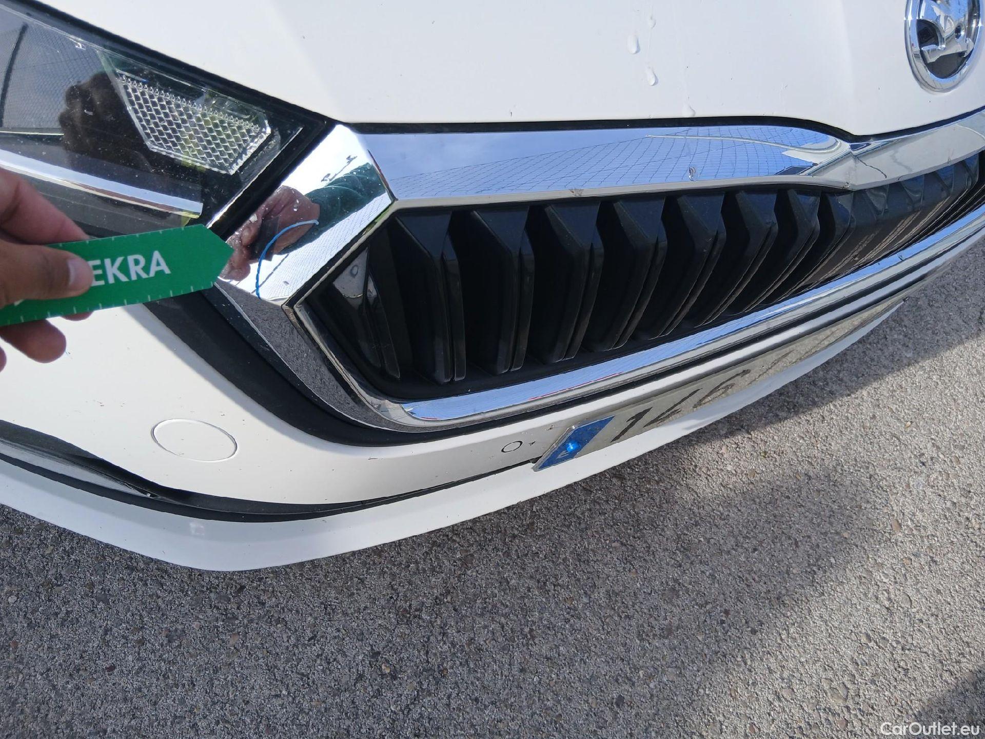  Skoda  Octavia SKODA  2.0 TDI 150 CV DSG Ambition #9