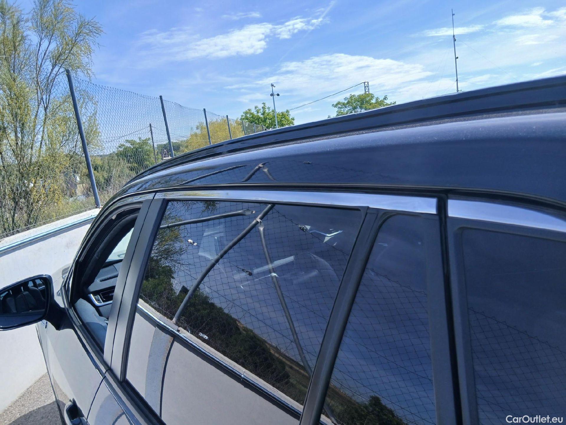  Toyota  RAV4 TOYOTA   2.5l PLUG-IN e-CVT Style Plus 306 CV #27