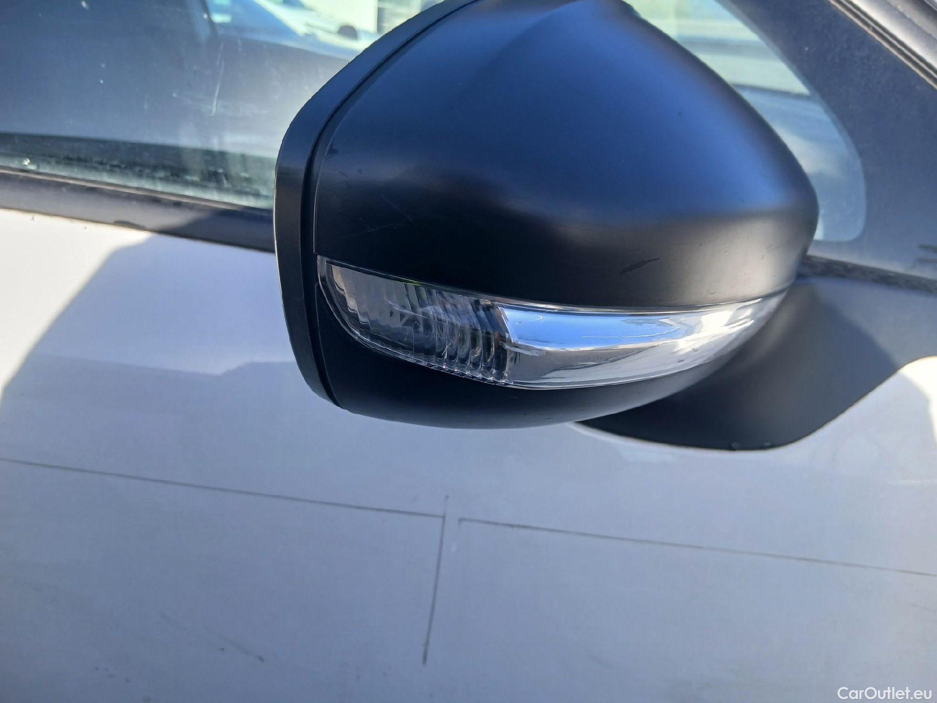  Citroen  C3 CITROEN  / 2016 / 5P / berlina comercial BlueHDi 73KW (100CV) S&S Comercial #44