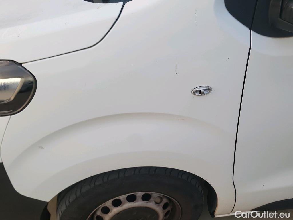 Opel  Vivaro OPEL  / 2019 / 4P / furgón 1.5 Diésel 74kW (100CV) M Std Express (AC) #16