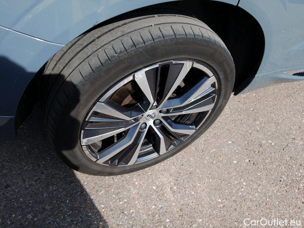  Volvo  XC60 VOLVO  2.0 T6 AWD Recharge Inscription Auto 350 CV 18 kWh #14