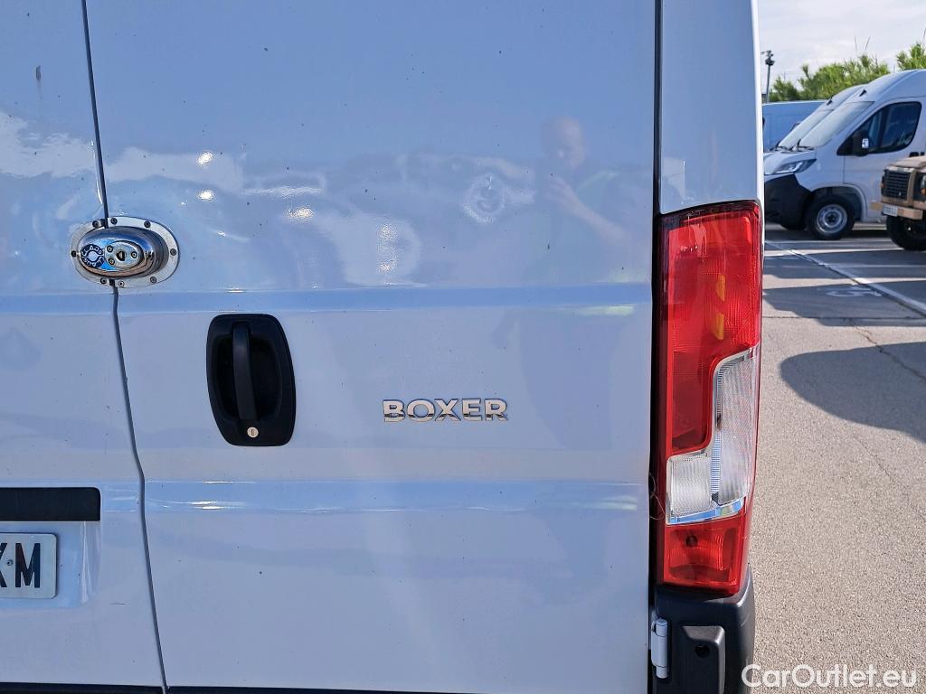  Peugeot  Boxer PEUGEOT  / 2014 / 4P / furgón Pack 330 L1 H1 BHDI 88kW(120CV) S&S 6 V. #15