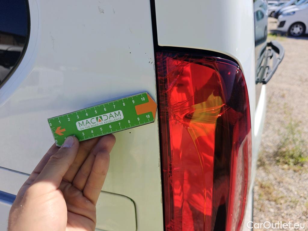  Citroen  Berlingo CITROEN  / 2018 / 5P / monovolumen compacto Talla M BlueHDi 100 S&S FEEL #6