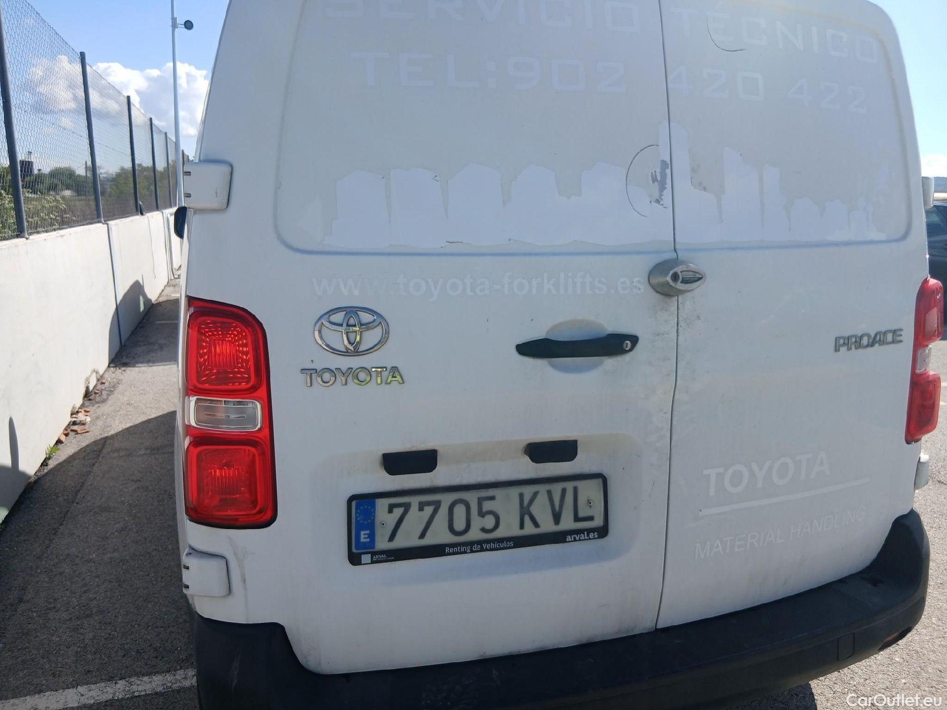  Toyota  Proace TOYOTA  / 2016 / 4P / furgón FU. MEDIO (L1) 2.0D 90kW COMFORT CARGA + #20