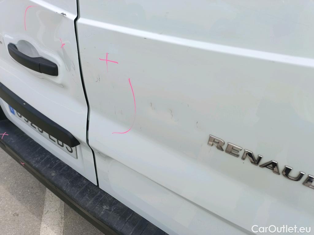  Renault  Trafic RENAULT  / 2019 / 4P / furgón Furgón 27 L1H1 Energy BluedCi 88 kW #13