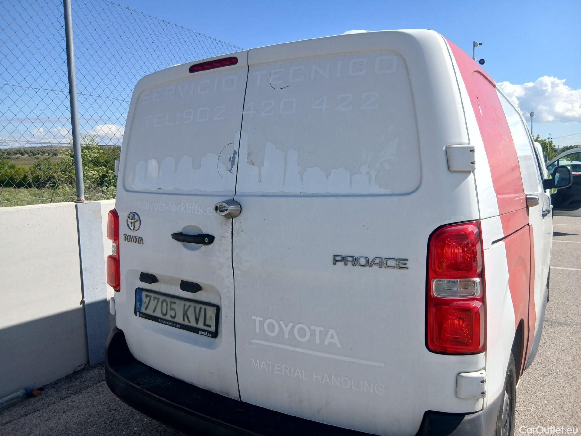  Toyota  Proace TOYOTA  / 2016 / 4P / furgón FU. MEDIO (L1) 2.0D 90kW COMFORT CARGA + #23