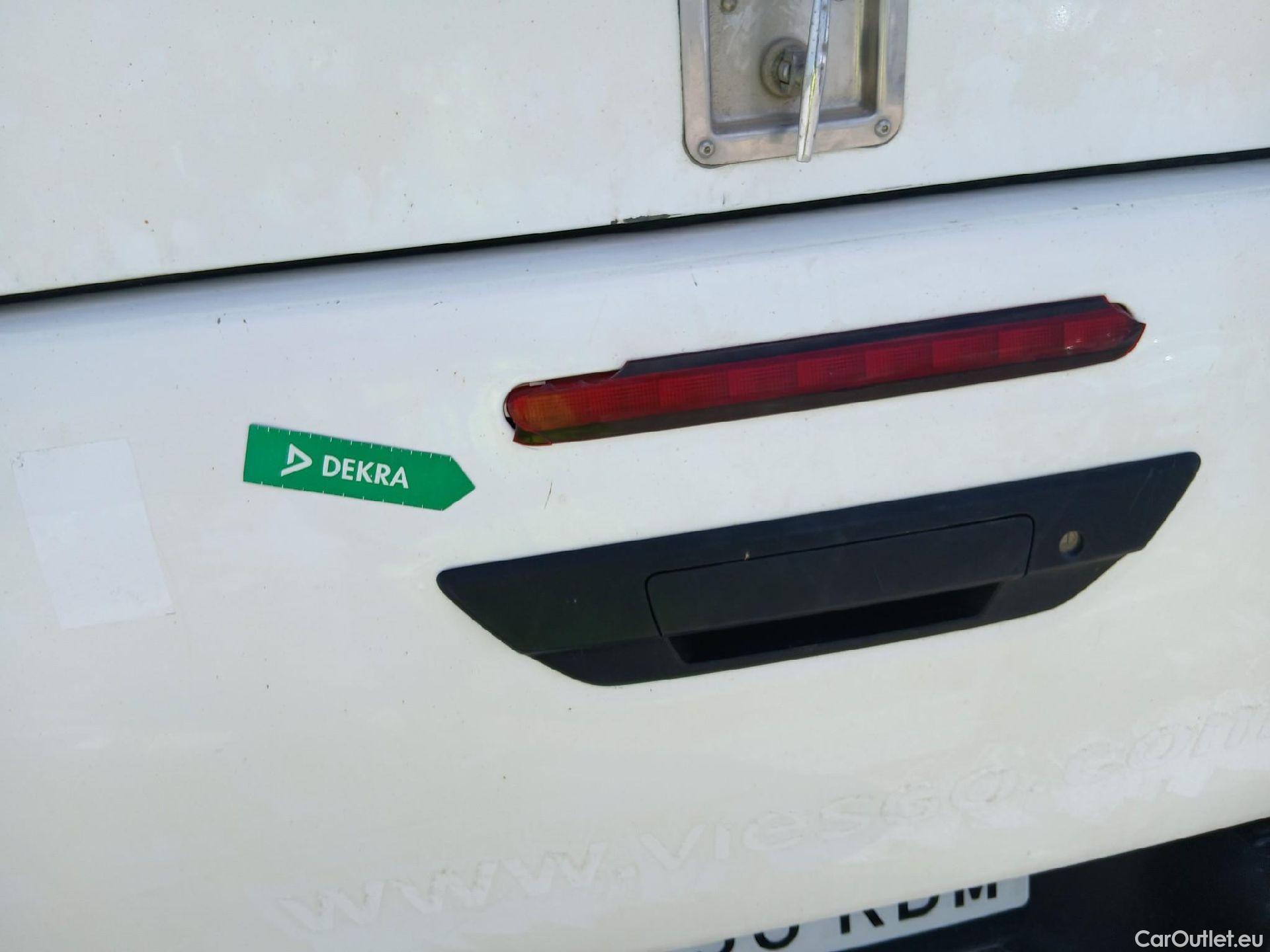  Toyota  Hilux TOYOTA  VU 2p 7G pickup 2.4 D-4D Cabina Extra GX 4x4 #26