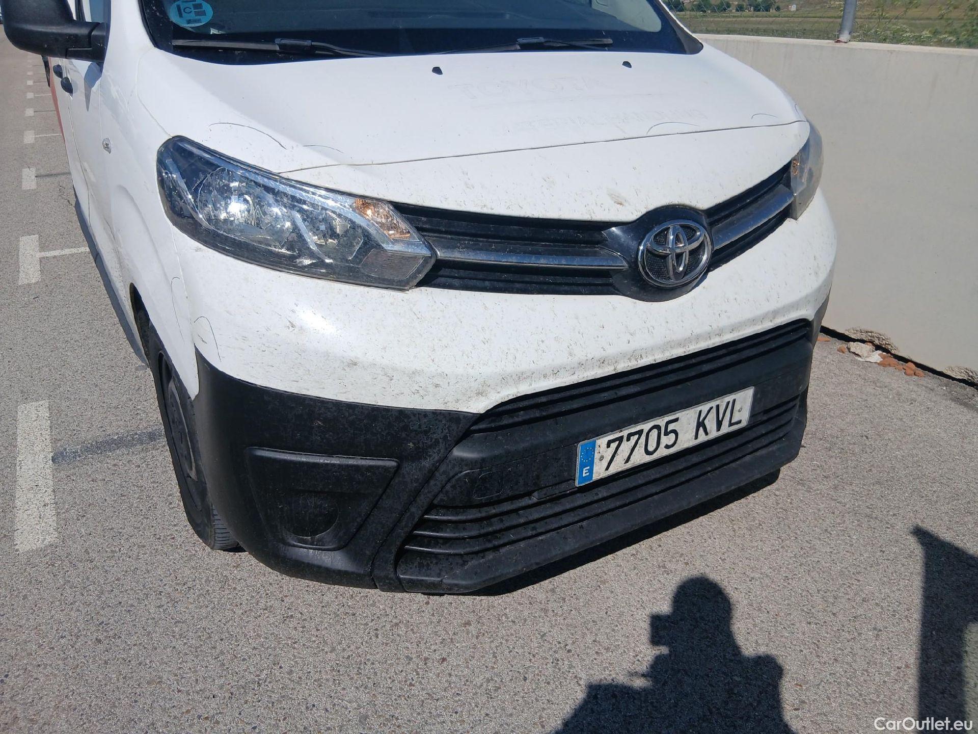  Toyota  Proace TOYOTA  / 2016 / 4P / furgón FU. MEDIO (L1) 2.0D 90kW COMFORT CARGA + #4