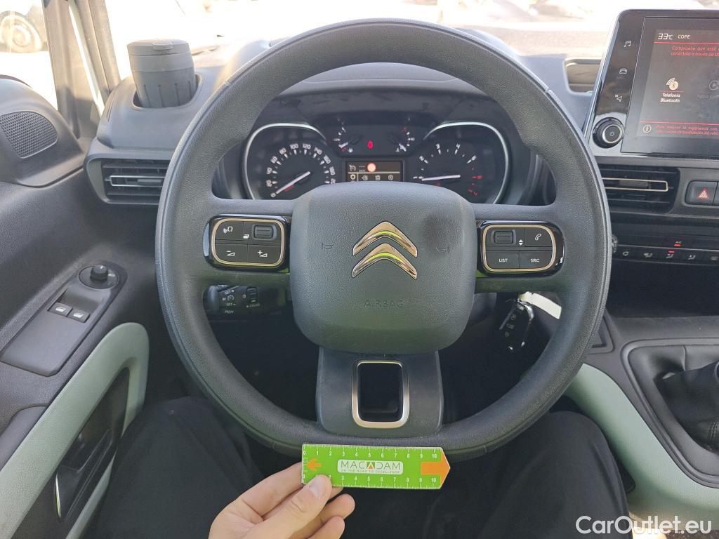  Citroen  Berlingo CITROEN  / 2018 / 5P / monovolumen compacto Talla M BlueHDi 100 S&S FEEL #33