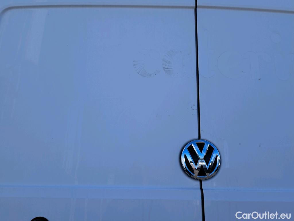  Volkswagen  Crafter VOLKSWAGEN  / 2017 / 4P / furgón 35 Furgón BM TN L3H2 2.0TDI 103kW(140CV) #25