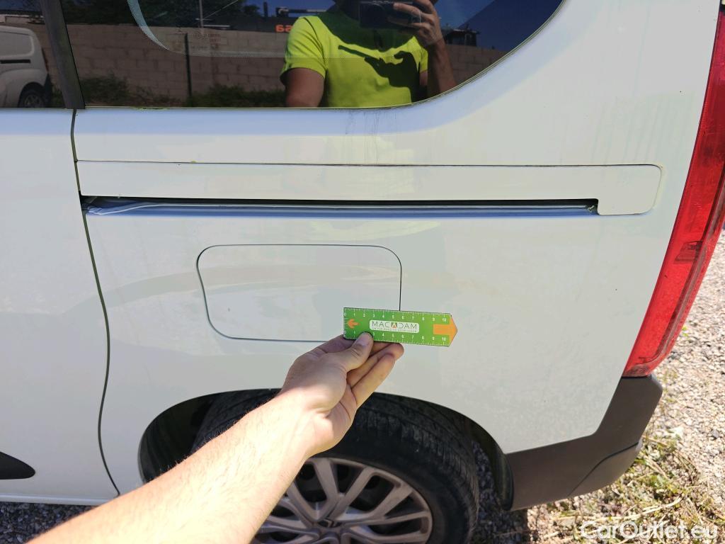  Citroen  Berlingo CITROEN  / 2018 / 5P / monovolumen compacto Talla M BlueHDi 100 S&S FEEL #1