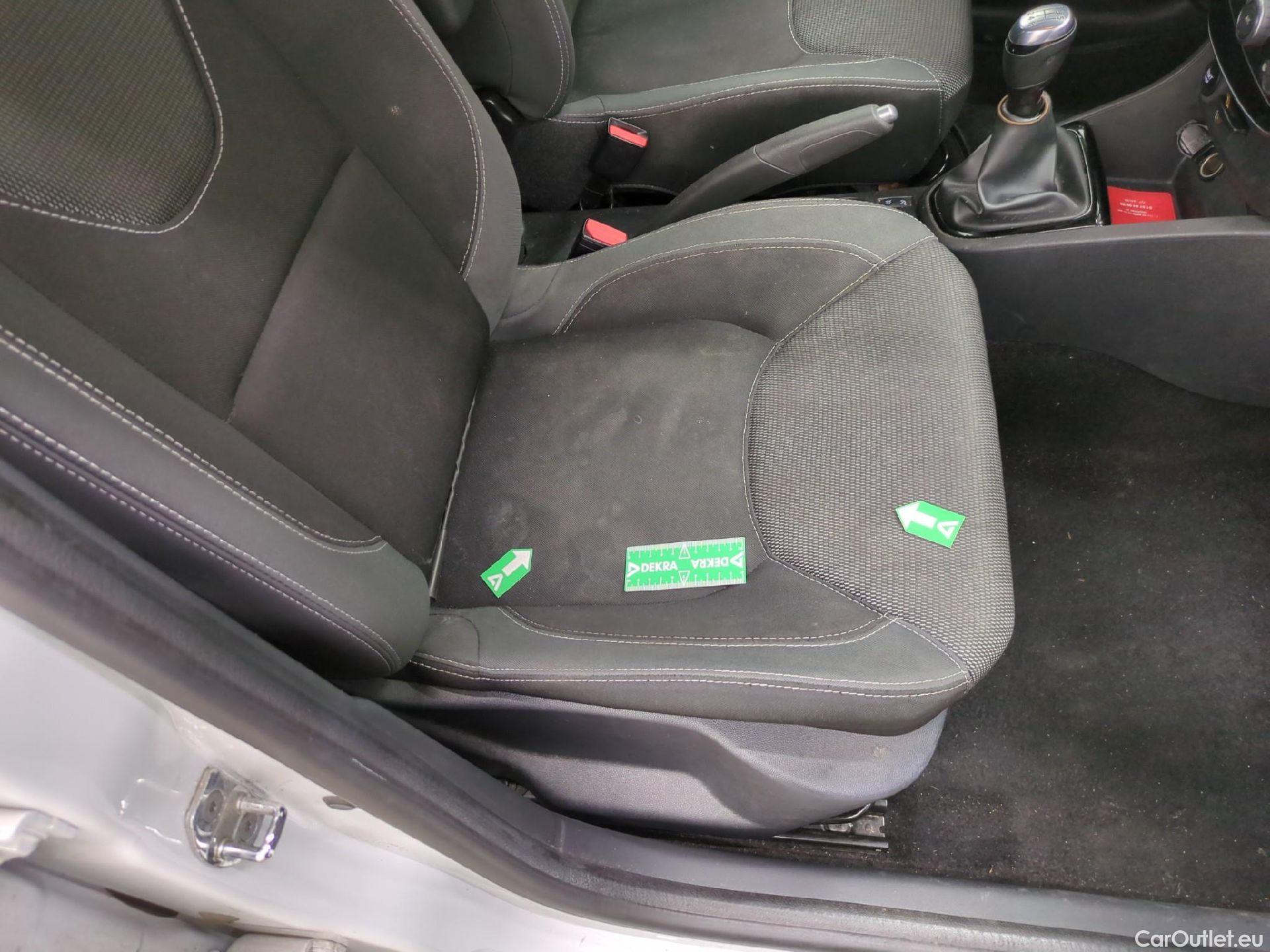  Renault  Clio  IV Air MediaNav 1.5 dCi 75CV BVM5 E6 #5