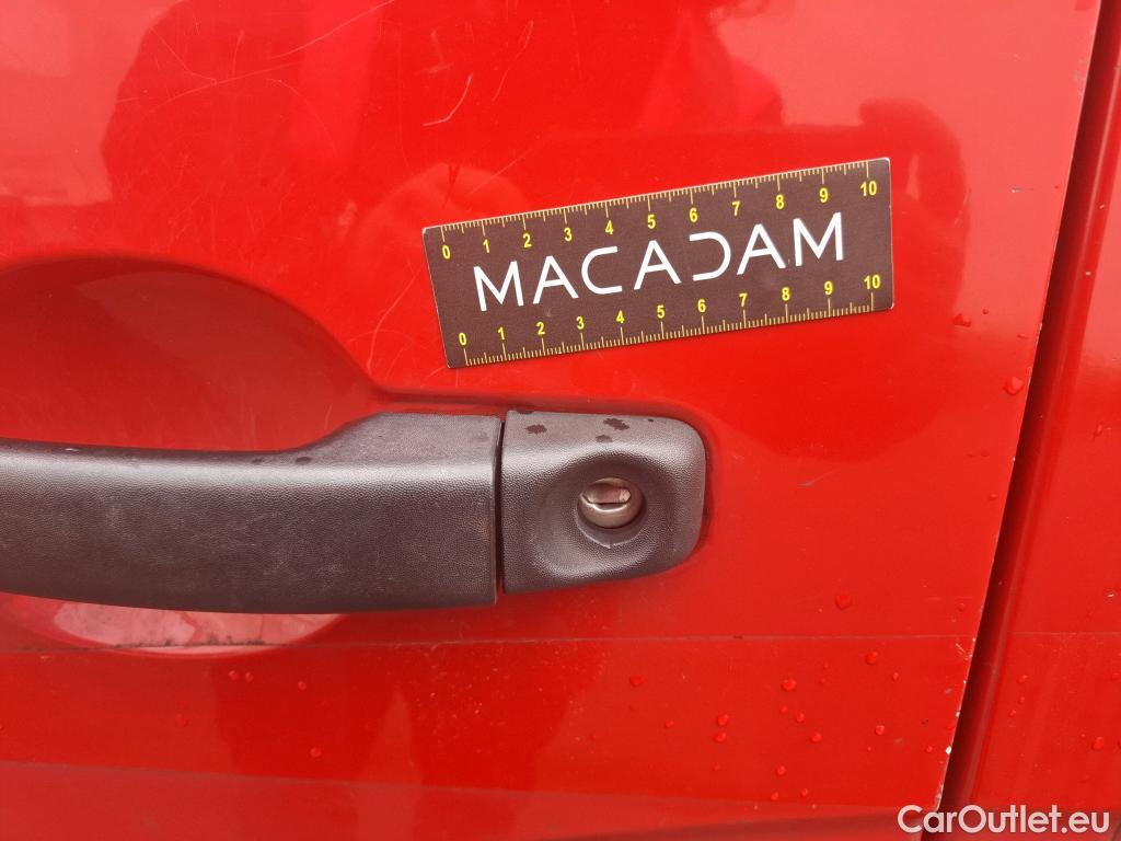  Renault  Master  III Fourgon L2H2 3 5 Grand Confort dCi 135CV BVM6 E5 #35