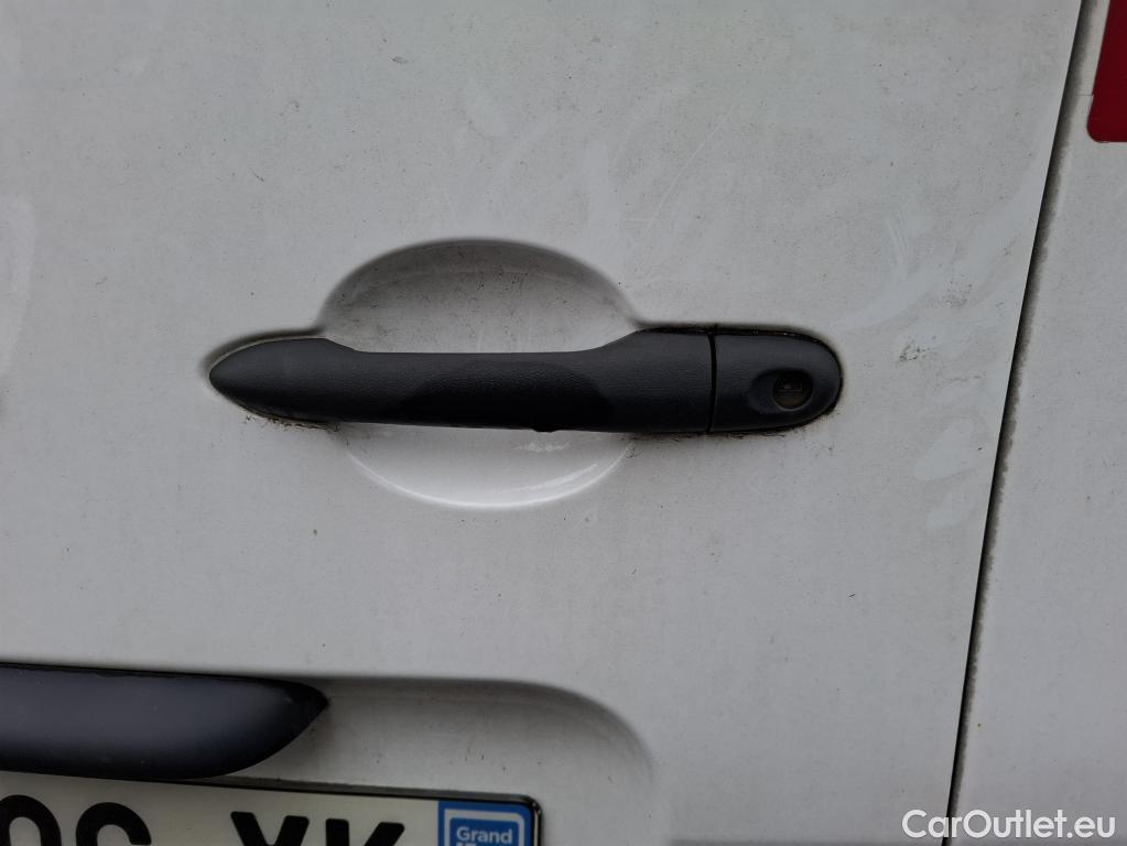  Renault  Kangoo  II Express Maxi Extra (Série Spéciale) 1.5 dCi 95CV BVM6 E6dT #37