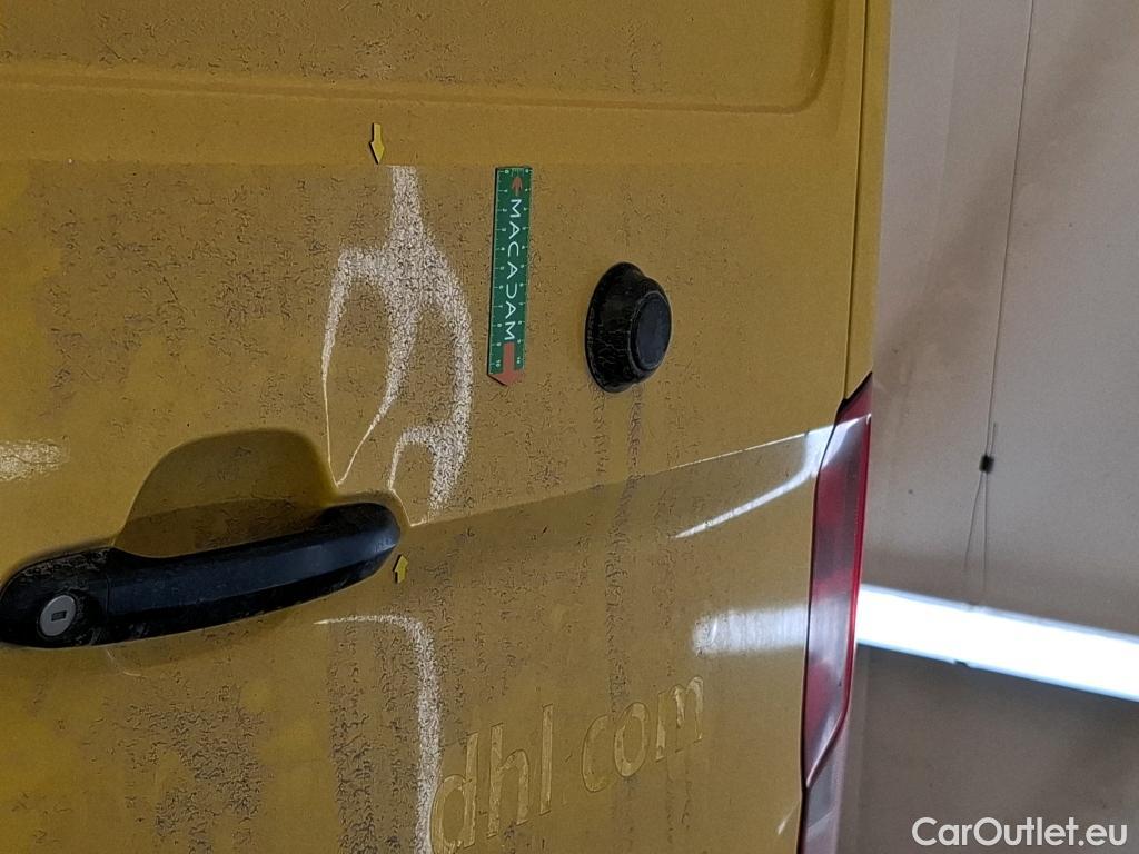  Volkswagen  Crafter  Fourgon Fourgon 35 lang mit Hochdach FWD 2.0 140CV BVM6 #12