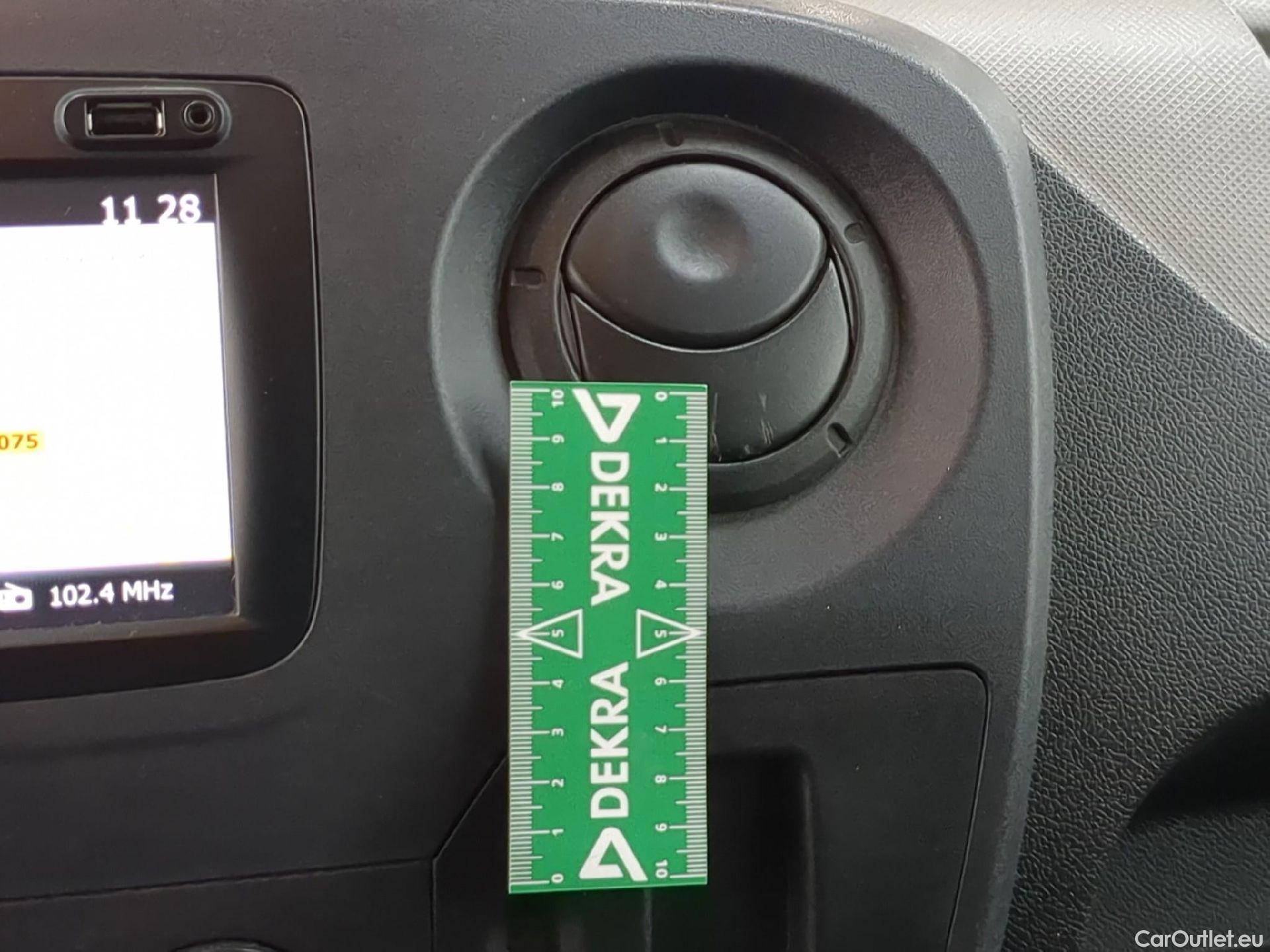  Renault  Master RENAULT  VU 4p Fourgon FG GCf Trac F3300 L1H1 Energy dCi 145 E6 #5