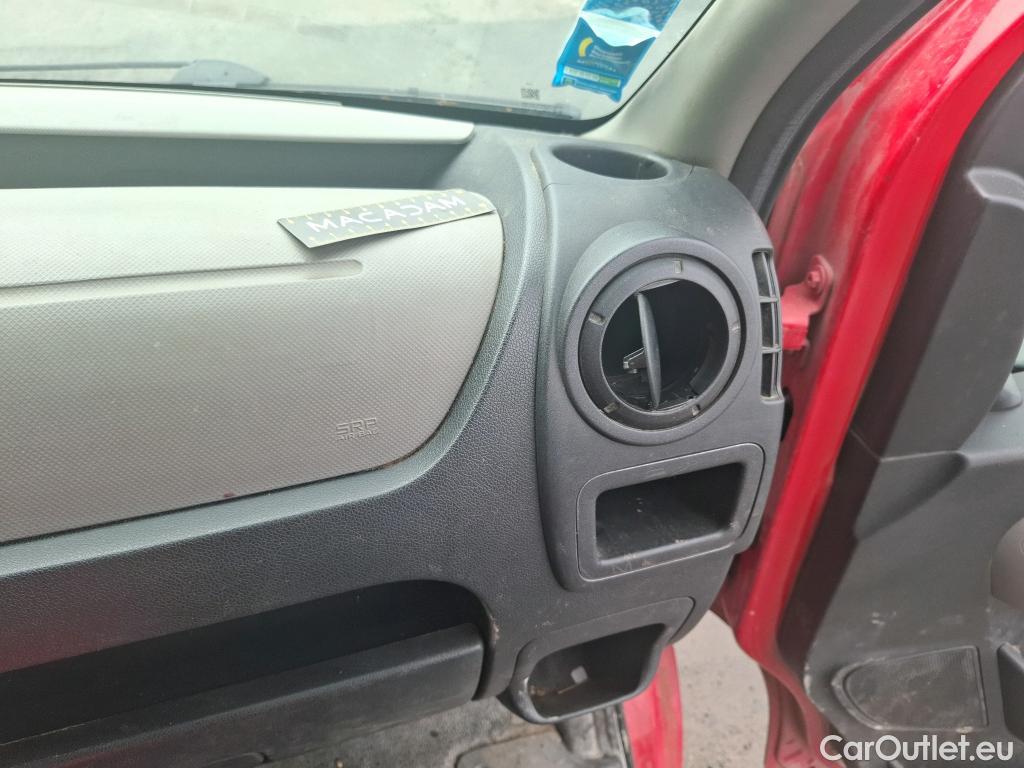  Renault  Master  III Fourgon L2H2 3 5 Grand Confort dCi 135CV BVM6 E5 #57
