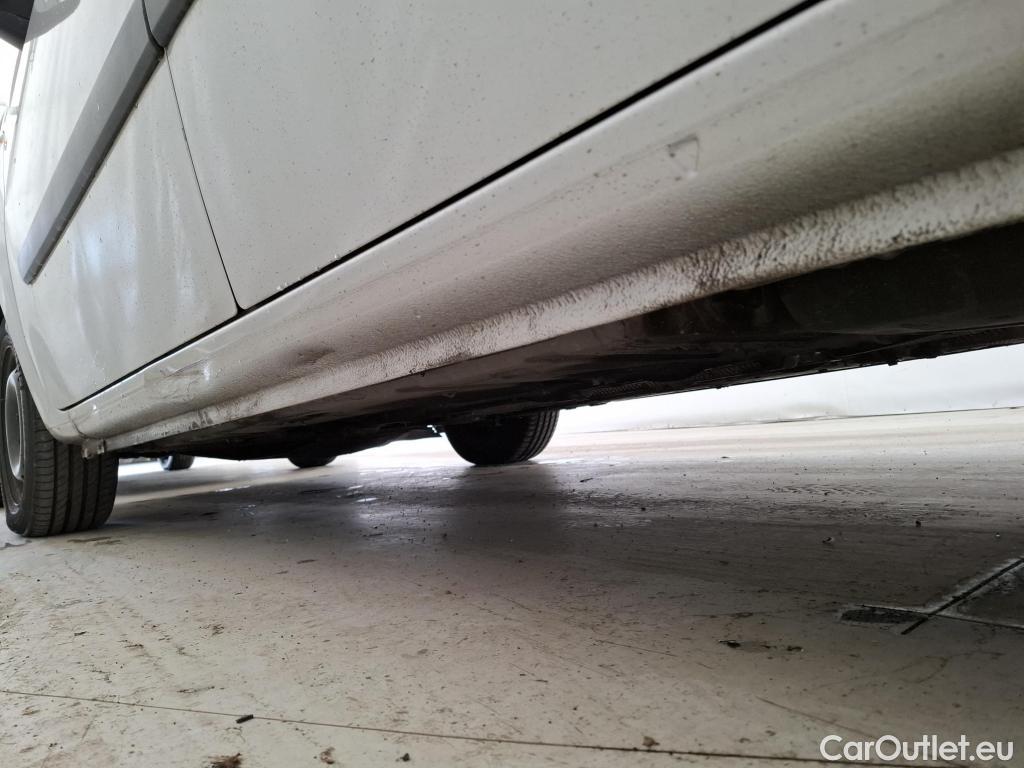  Renault  Kangoo  Express Extra (Série Spéciale) 1.5 dCi 90CV BVM5 E6 #18
