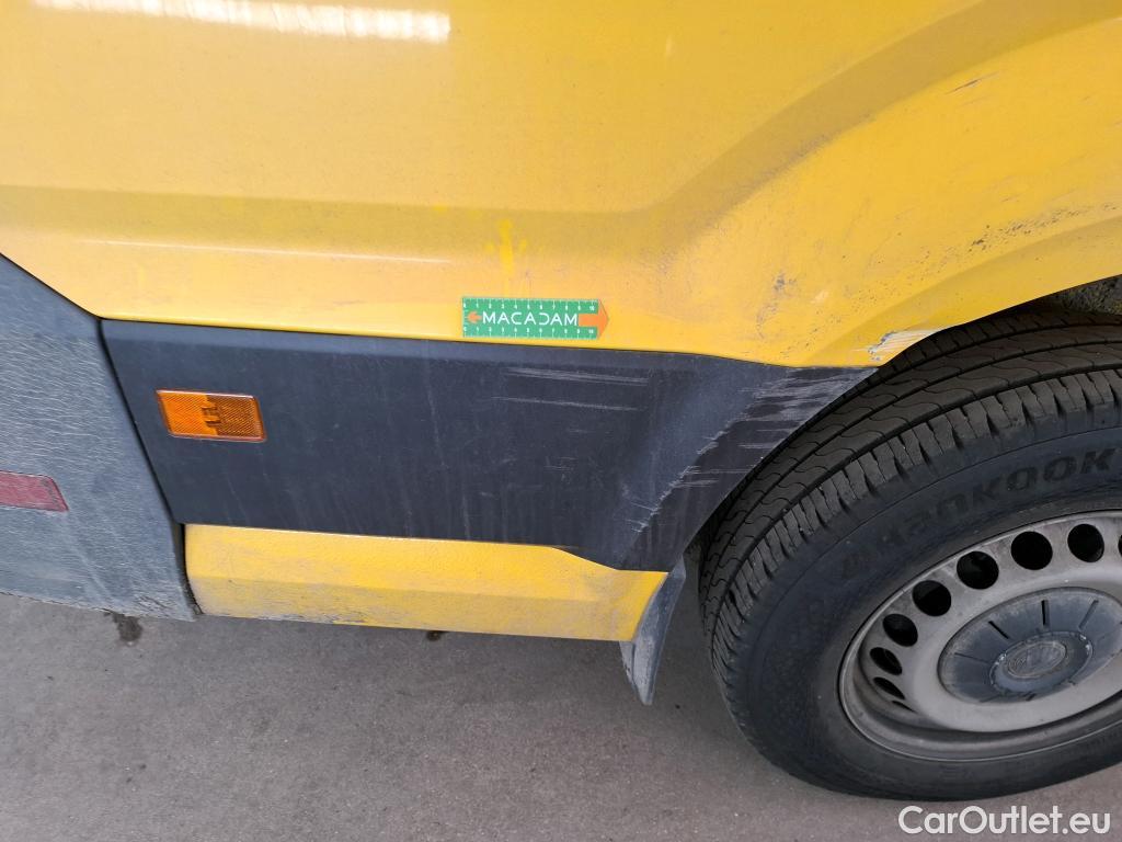  Volkswagen  Crafter  Fourgon Fourgon 35 lang mit Hochdach FWD 2.0 140CV BVM6 #33