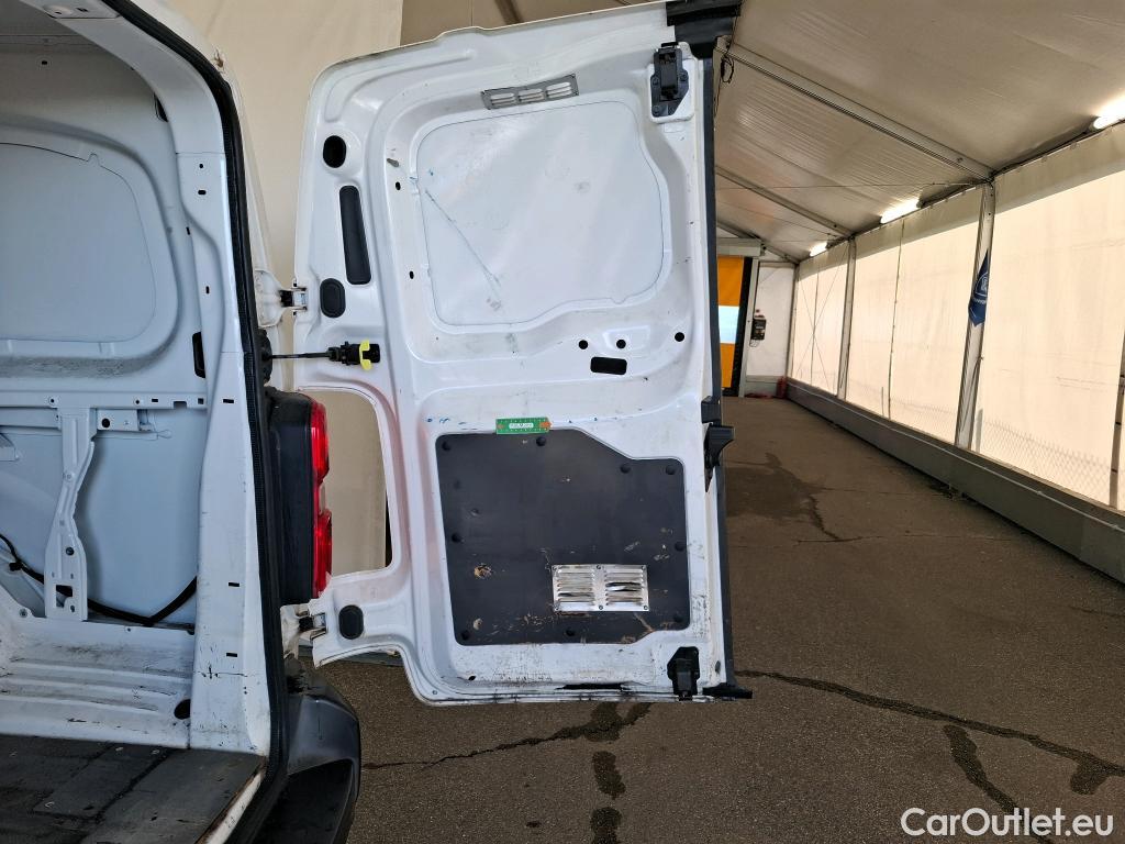  Toyota  Proace TOYOTA  / 2016 / 4P / Fourgon tôlé 2.0 D LONG 120 D-4D BUSINESS #10