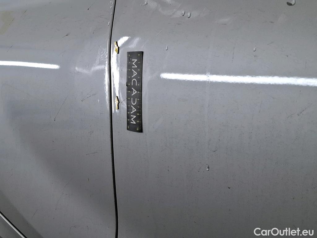  Bmw  Serie 1 Série 1 Berline 118d Sport 2.0 150CV BVA8 E6 #9