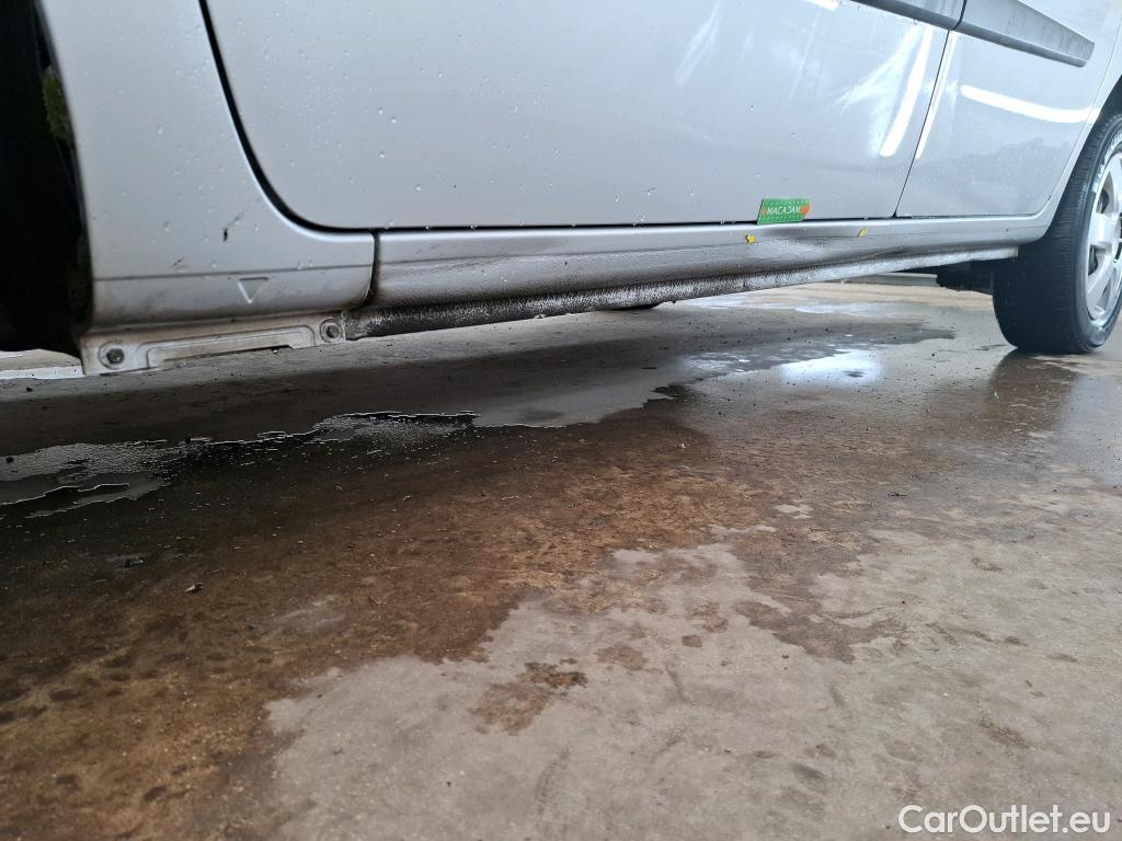  Renault  Kangoo  Express Extra (Série Spéciale) 1.5 dCi 90CV BVM5 E6 #15