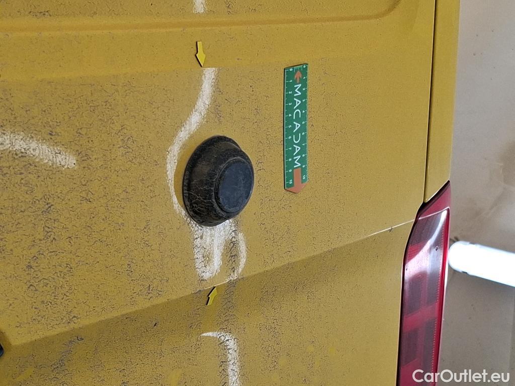  Volkswagen  Crafter  Fourgon Fourgon 35 lang mit Hochdach FWD 2.0 140CV BVM6 #13