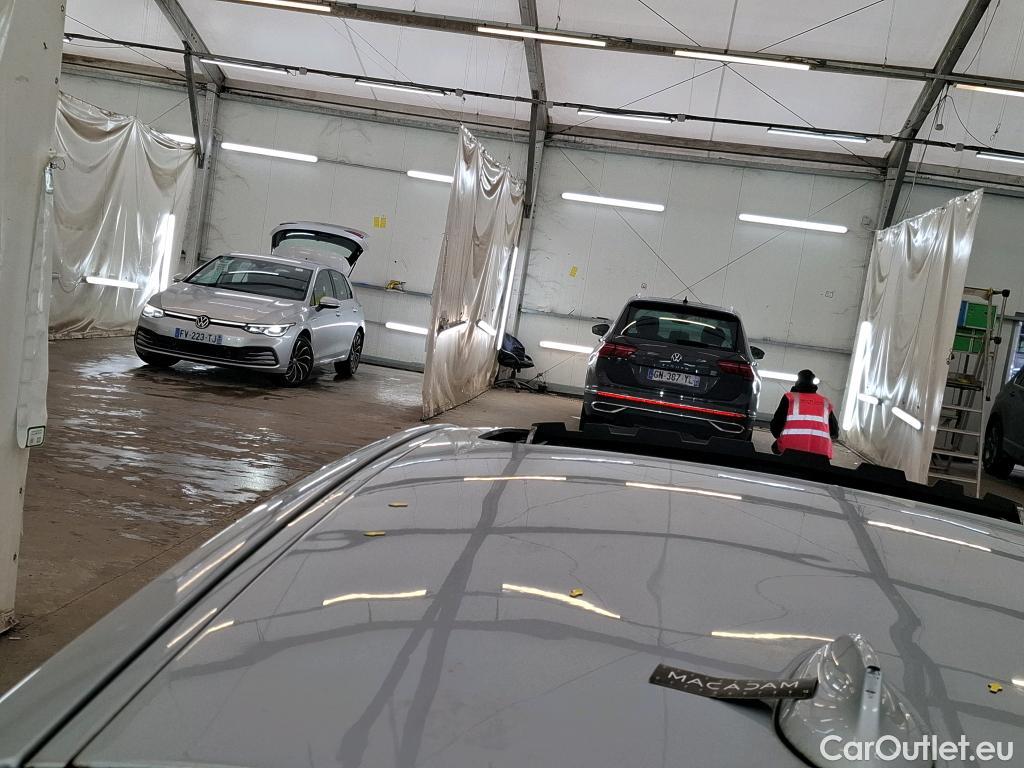  Bmw  Serie 1 Série 1 Berline 118d Sport 2.0 150CV BVA8 E6 #4