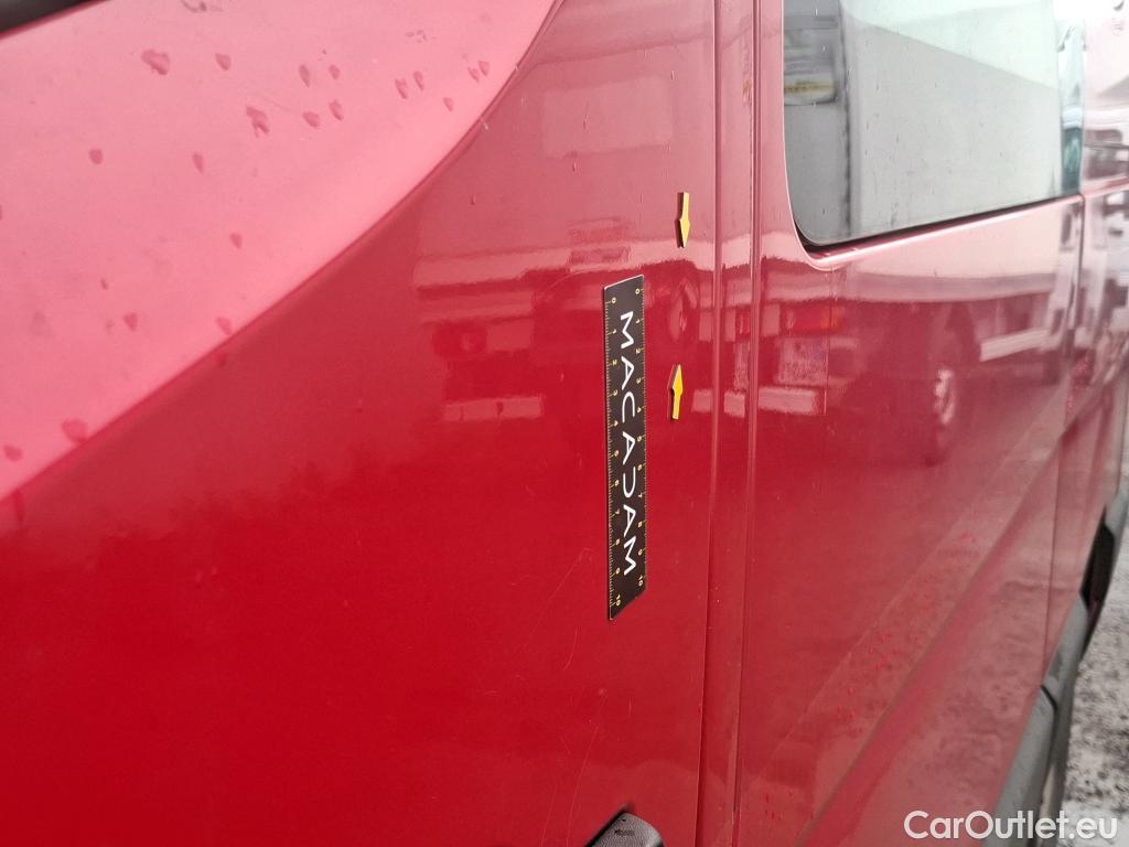  Renault  Master  III Fourgon L2H2 3 5 Grand Confort dCi 135CV BVM6 E5 #70