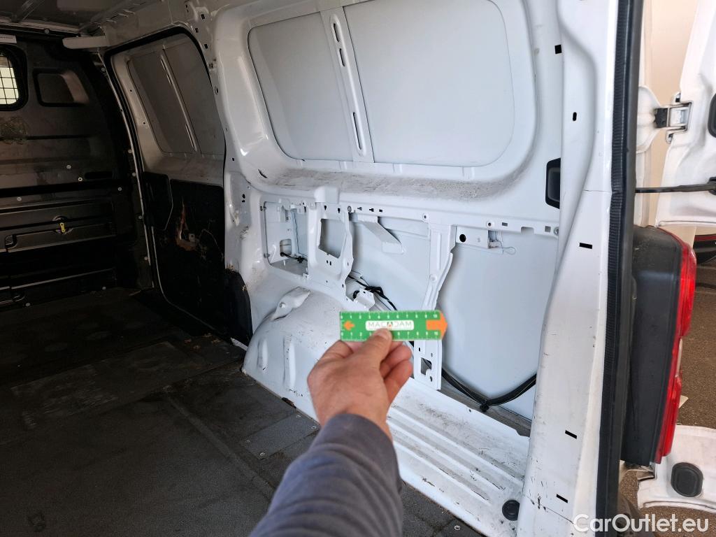  Toyota  Proace TOYOTA  / 2016 / 4P / Fourgon tôlé 2.0 D LONG 120 D-4D BUSINESS #27