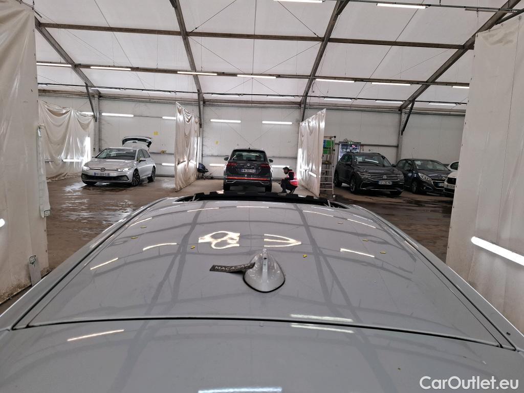  Bmw  Serie 1 Série 1 Berline 118d Sport 2.0 150CV BVA8 E6 #1