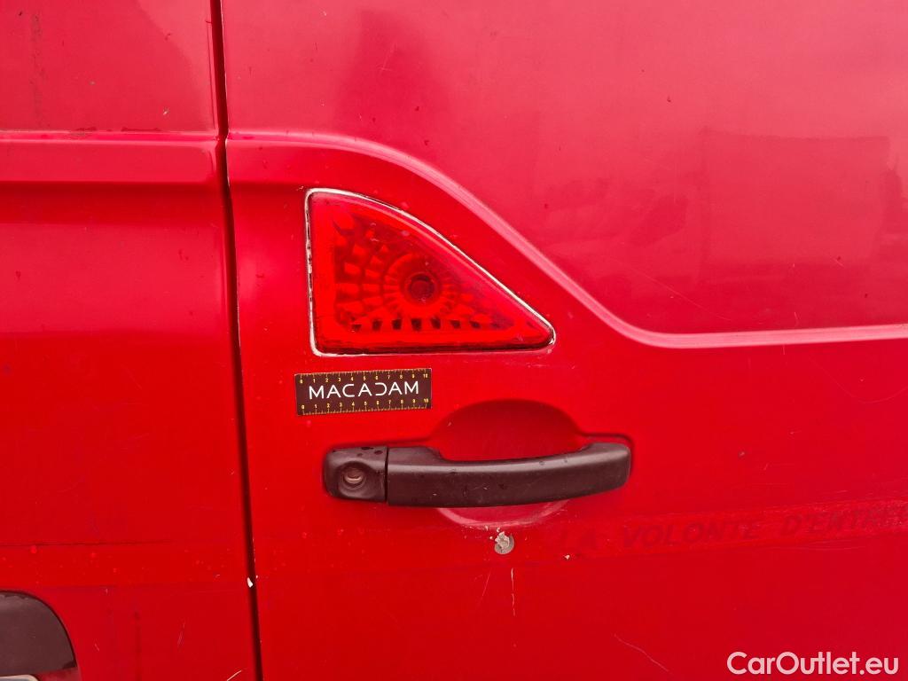  Renault  Master  III Fourgon L2H2 3 5 Grand Confort dCi 135CV BVM6 E5 #51