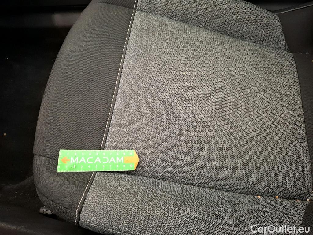  Citroen  C4  Berline Feel 1.5 BlueHDI 110CV BVM6 E6d #19