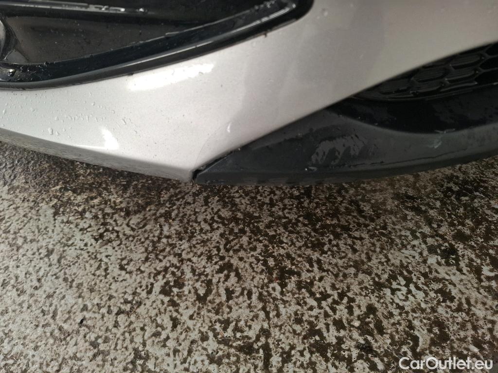  Hyundai  i30  cw Business 1.6 CRDi 115CV BVA7 E6d #18