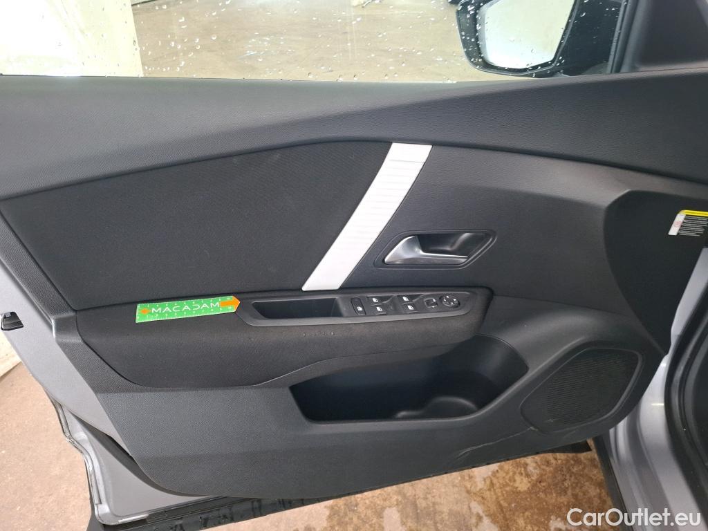  Citroen  C4  Berline Feel 1.5 BlueHDI 110CV BVM6 E6d #8