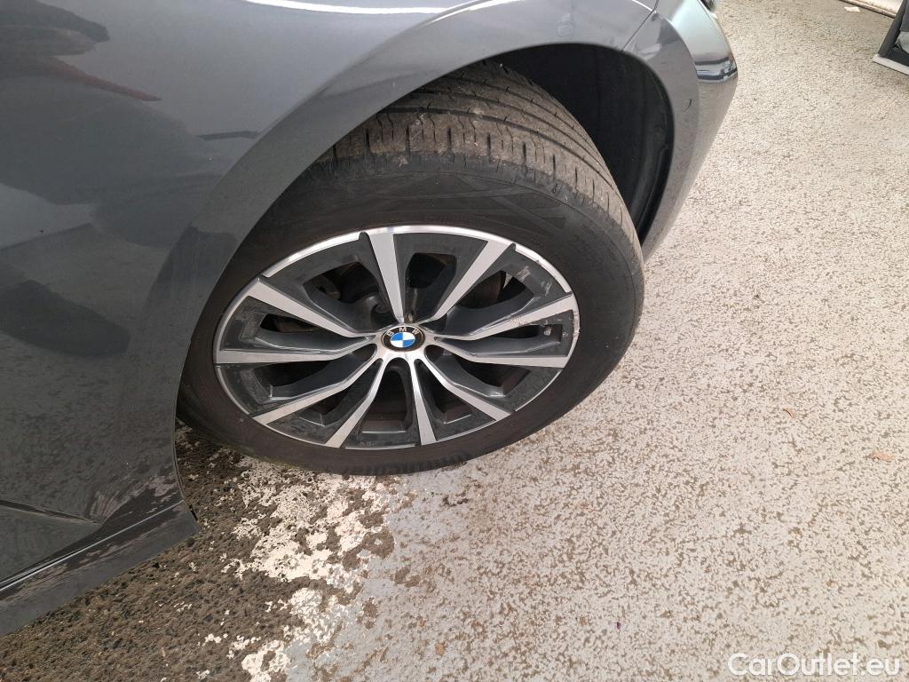  Bmw  Serie 3 BMW Série 3 Berline / 2018 / 4P / Berline 320d 190ch Luxury BVA8 #13
