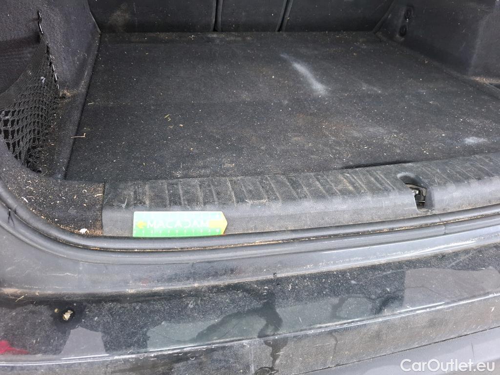  Bmw  X1 BMW  / 2022 / 5P / SUV sDrive18d Business Design DKG7 #40
