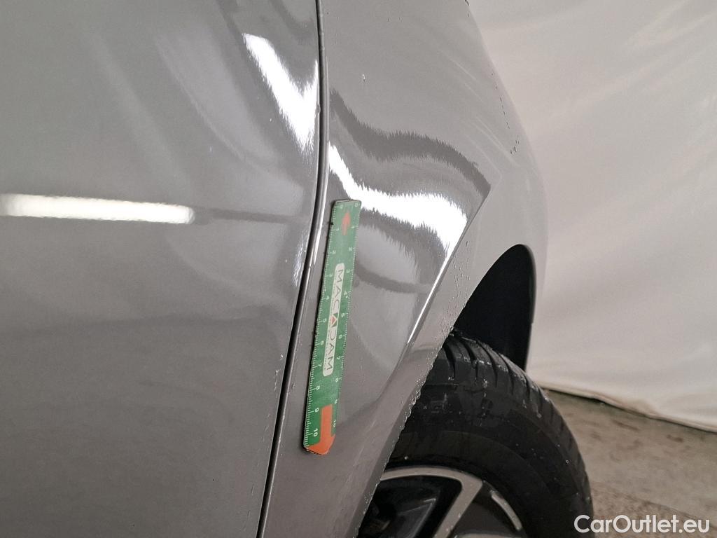  Hyundai  i30  cw Business 1.6 CRDi 115CV BVA7 E6d #15