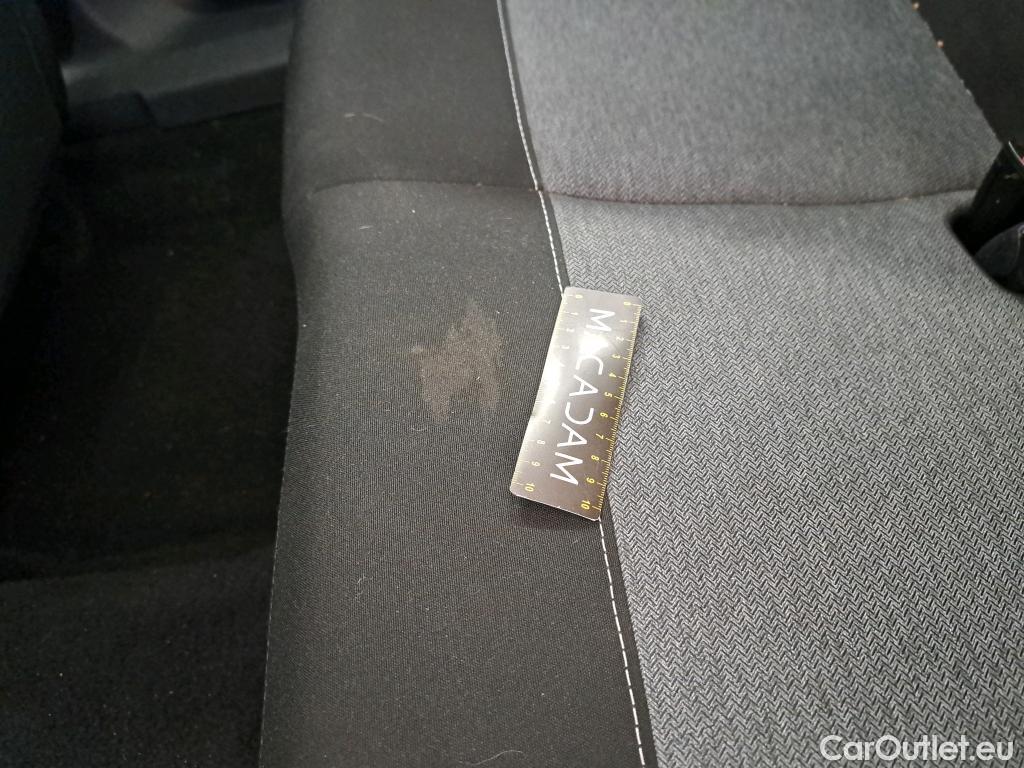  Citroen  C4  Berline Feel 1.5 BlueHDI 110CV BVM6 E6d #16