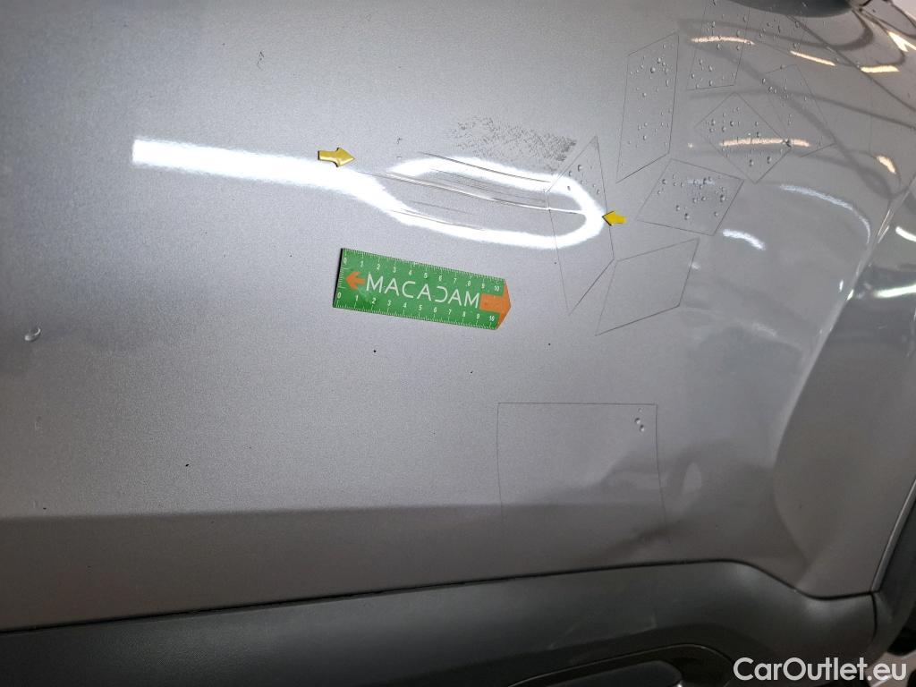  Citroen  C4  Berline Feel 1.5 BlueHDI 110CV BVM6 E6d #2