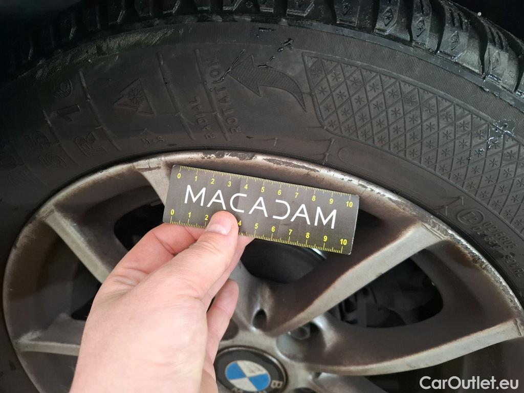  Bmw  Serie 1 Série 1 Berline 118d Sport 2.0 150CV BVA8 E6 #63