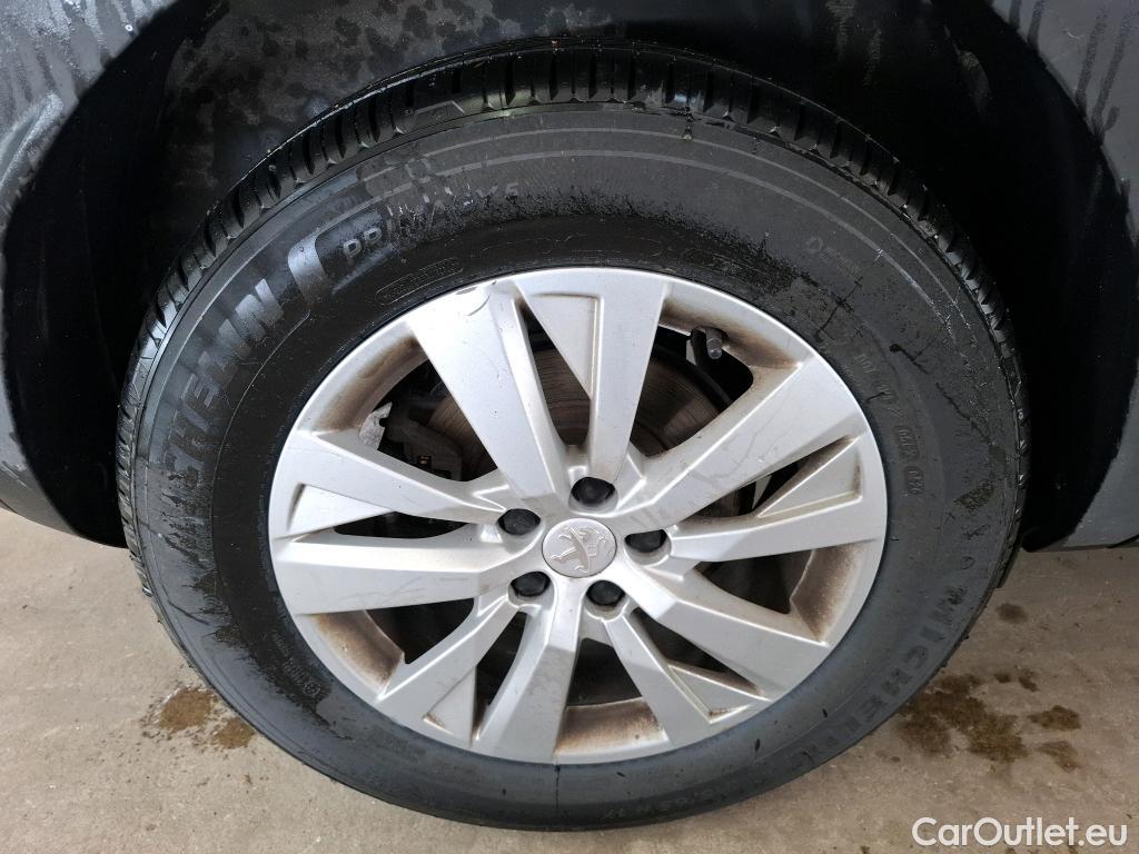 Peugeot  3008  Active Business 1.5 HDi 130CV BVA8 E6d #23