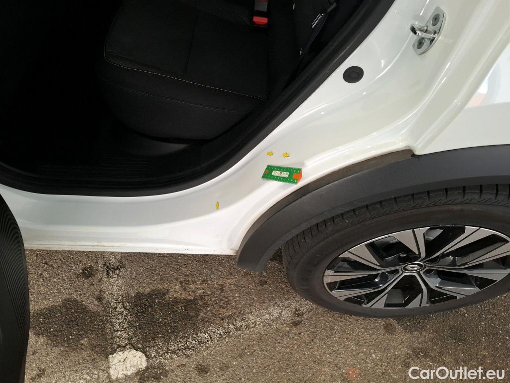  Renault  Captur  II Evolution 1.6 E-TECH Hybrid 145CV BVA6 E6d #18